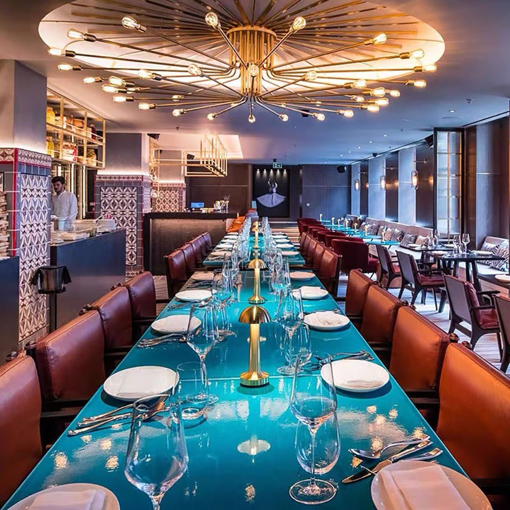 BowLift | LED Table Lamp with Metal Modern Design