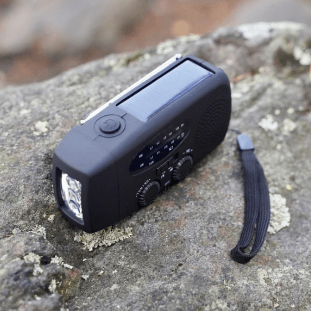 BowLift | Emergency Solar Hand Crank Survival Radio