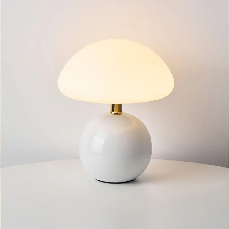 BowLift | Mushroom Shaped Table Lamp – Elegant French Cream Lamp for a Cozy Bedroom