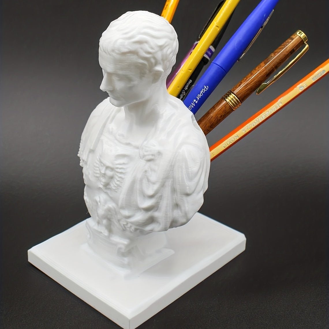 BowLift | Julius Caesar Desk Pen Holder