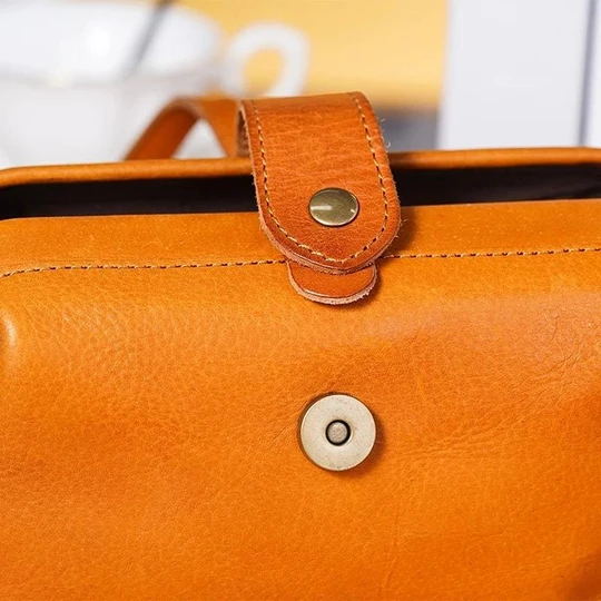 BowLift | Genuine Leather Retro Handmade Bag