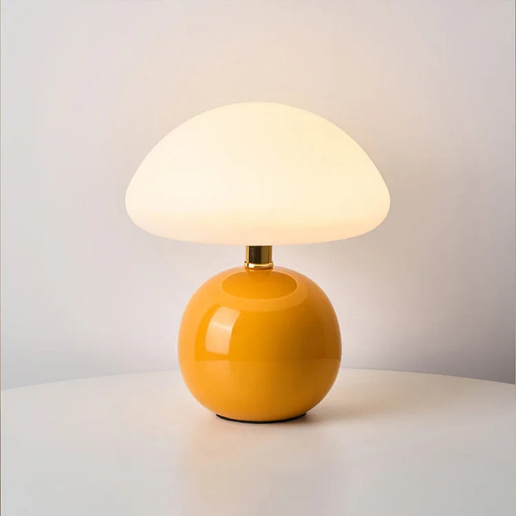 BowLift | Mushroom Shaped Table Lamp – Elegant French Cream Lamp for a Cozy Bedroom
