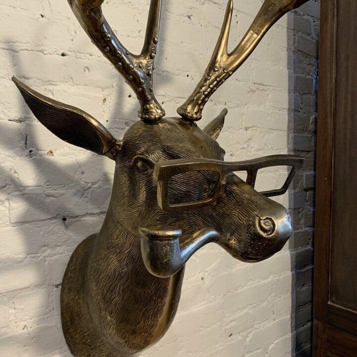 BowLift | Frankie the Stag Wall Mount