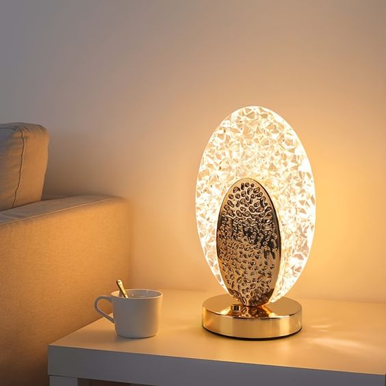BowLift | Modern & Luxury Peacock Table Lamp - CrystalGlow