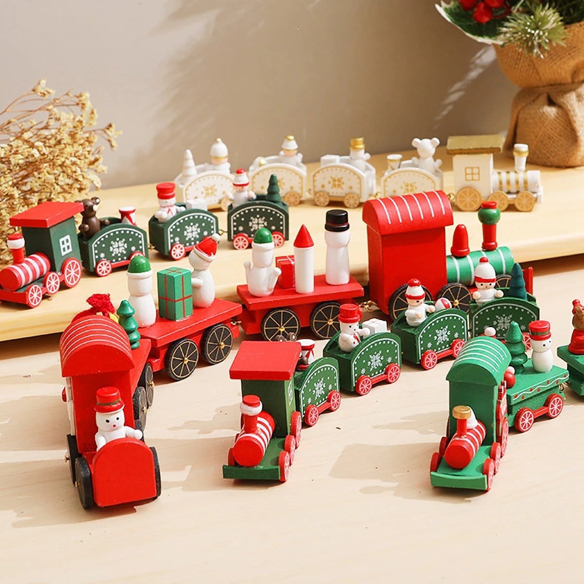 BowLift | Christmas Wooden Train Decoration Ornament Set