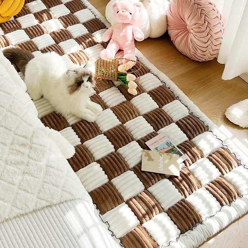 BowLift | Cozy Pet Blanket with Furniture Protection & Anti-Slip