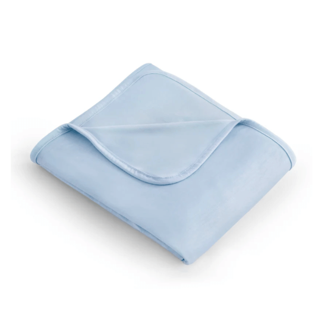 BowLift | GLACILUX – Temperature-Regulating Cooling Blanket for Deep Sleep