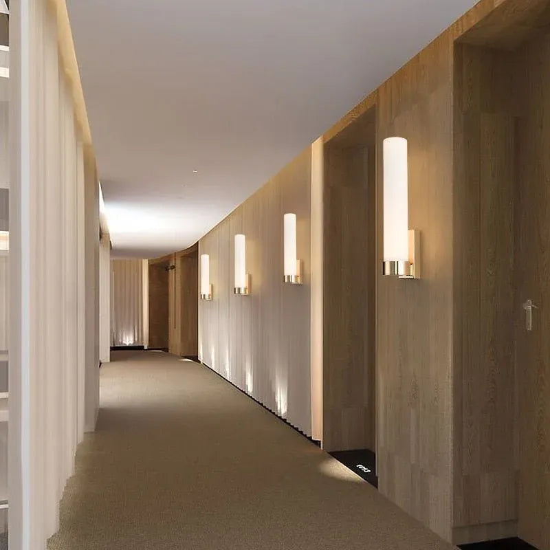 BowLift | EliteLume – Minimalist Gold Wall Lamp with Energy-Efficient LED