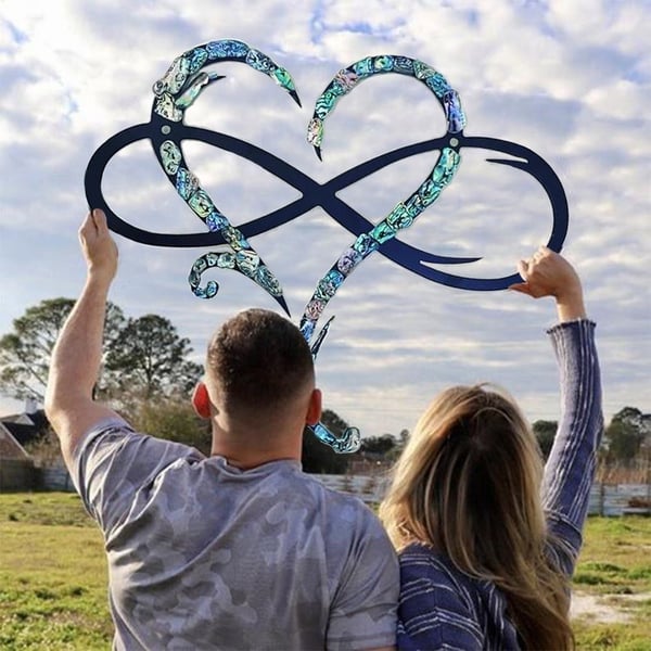 BowLift | InfinityHeart Wall Decor – Iron Wall Sculpture with Symbol of Eternal Love