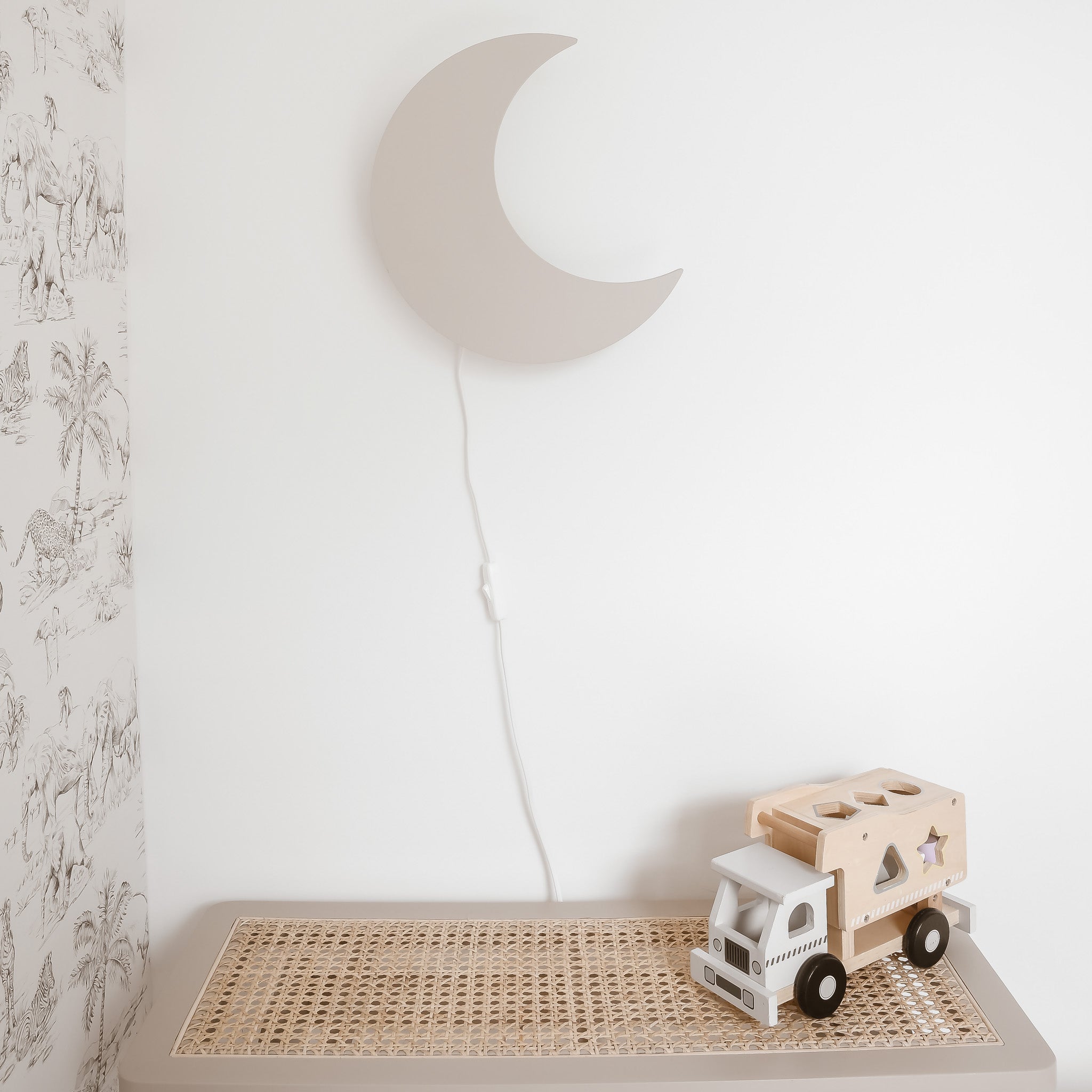 BowLift | Wooden Moon-Shaped Night Light for Kids