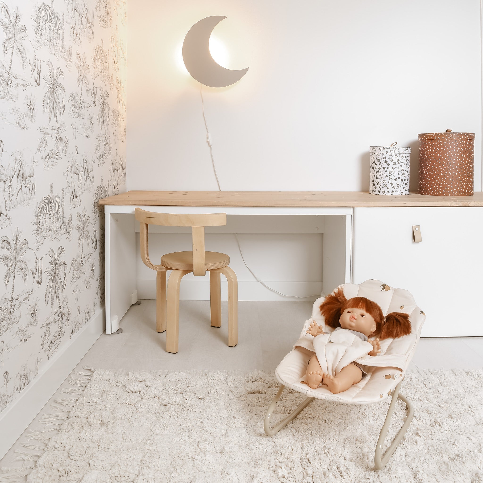 BowLift | Wooden Moon-Shaped Night Light for Kids