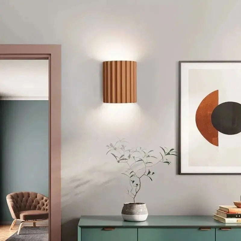 BowLift | WarmthAura – Wall lamp made of synthetic resin