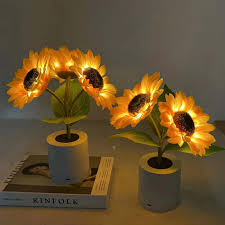 BowLift | LED Sunflower Table Lamp - Decorative Lighting Fixture for Home Decor & Nightstand Use