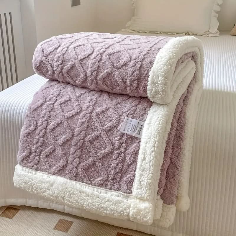 BowLift | ERSANA - Ultra-cozy, fluffy blanket