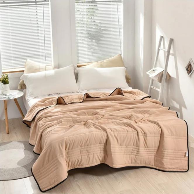 BowLift | EverChill Cooling Blanket for Hot Sleepers