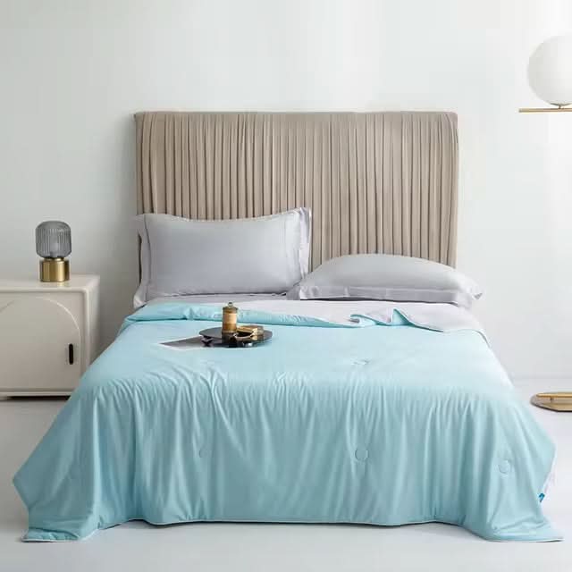 BowLift | CLIA - Airy Cooling Blanket