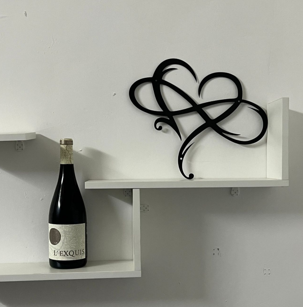 BowLift | InfinityHeart Wall Decor – Iron Wall Sculpture with Symbol of Eternal Love