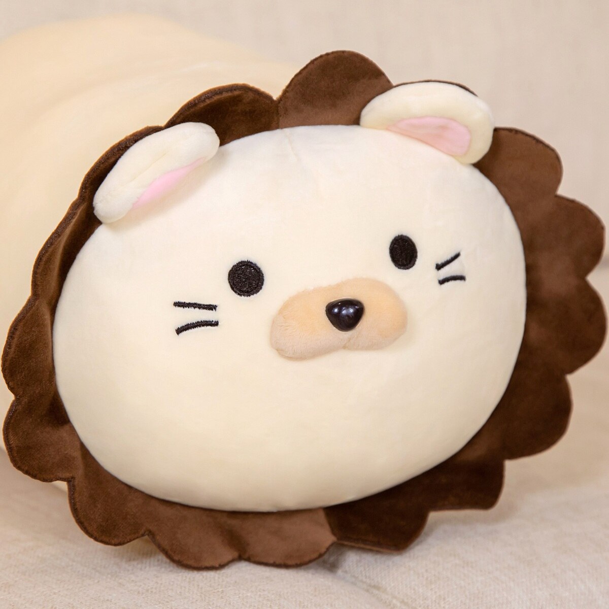 BowLift | Hank The Kawaii Lion Plushie