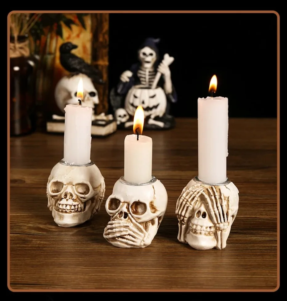 BowLift | GothicGlow 3pc Halloween Skull Candle Holder Set
