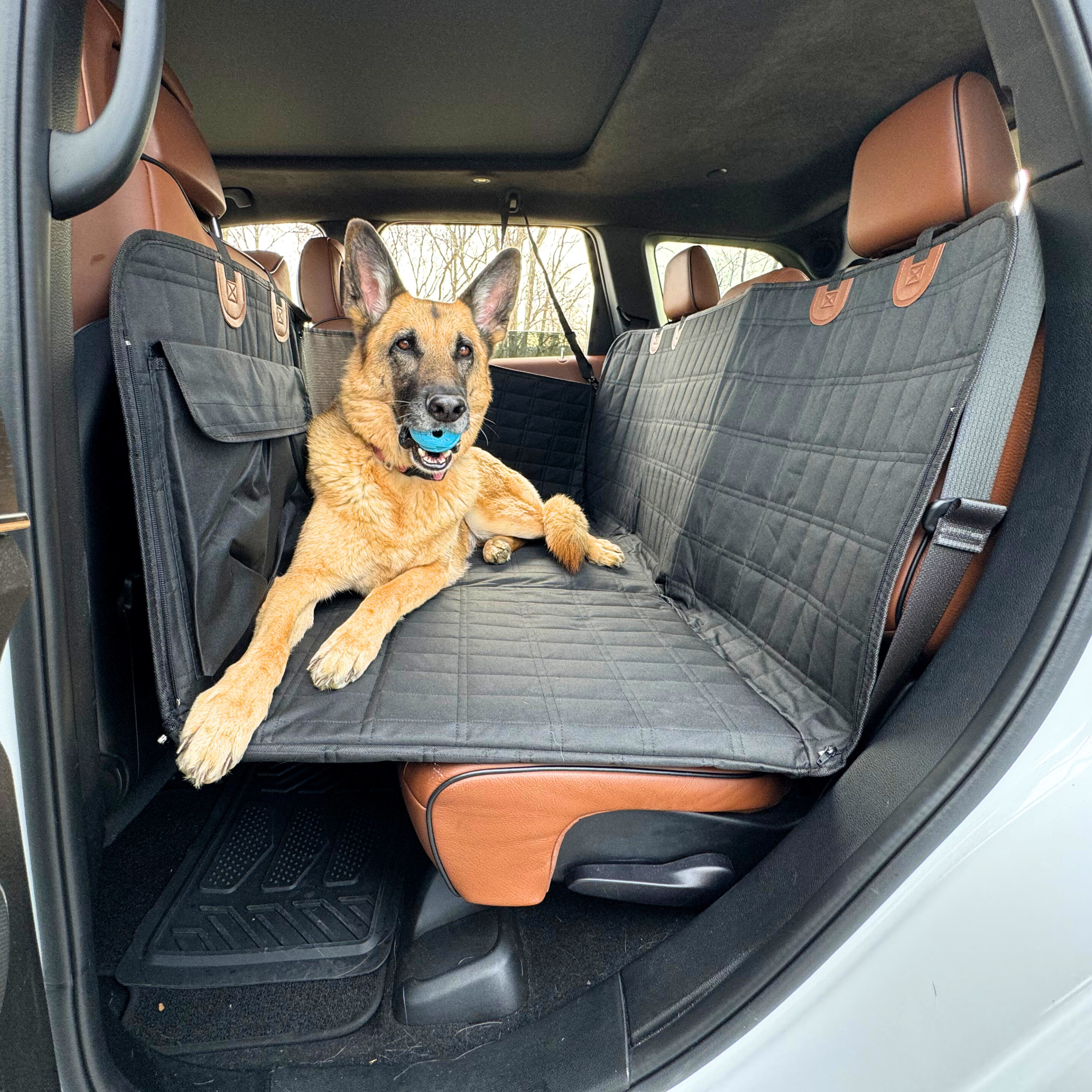 BowLift | Backseat Extender for Dogs - Black with Door Covers