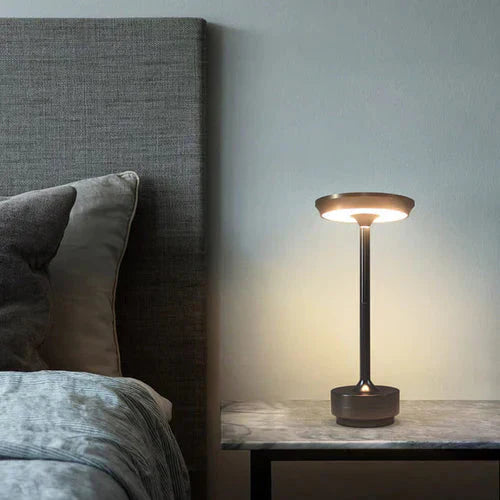 BowLift | Table lamp gold metal wireless LED light