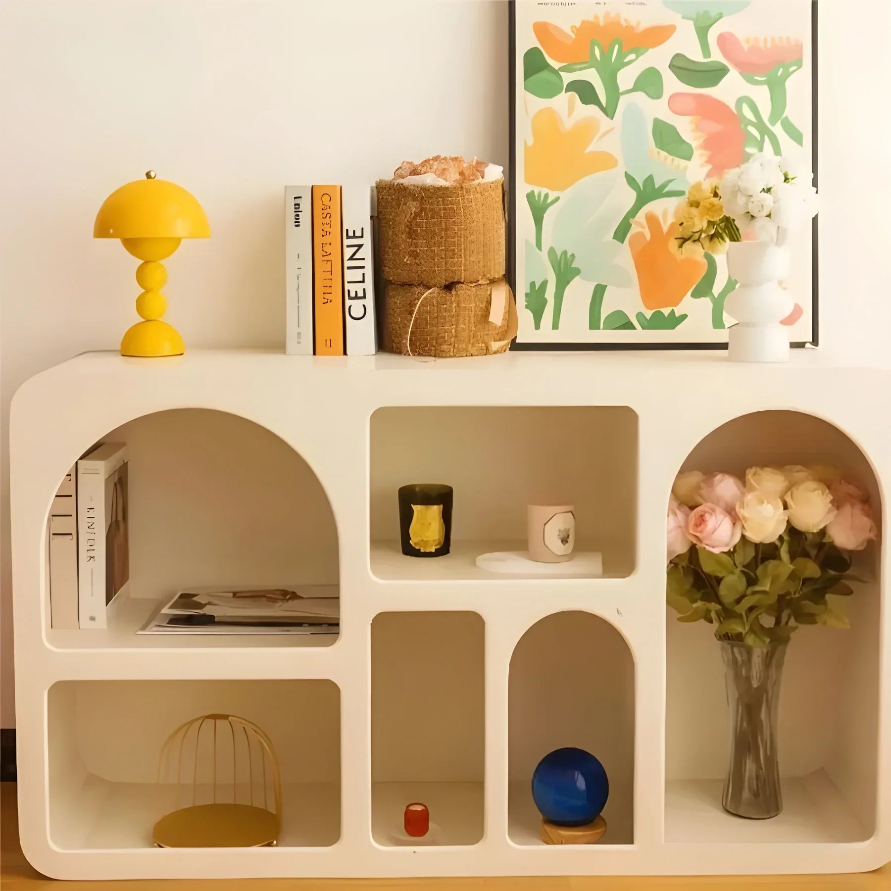 BowLift | Modern Table Lamp in Scandinavian Design with Gold Accents