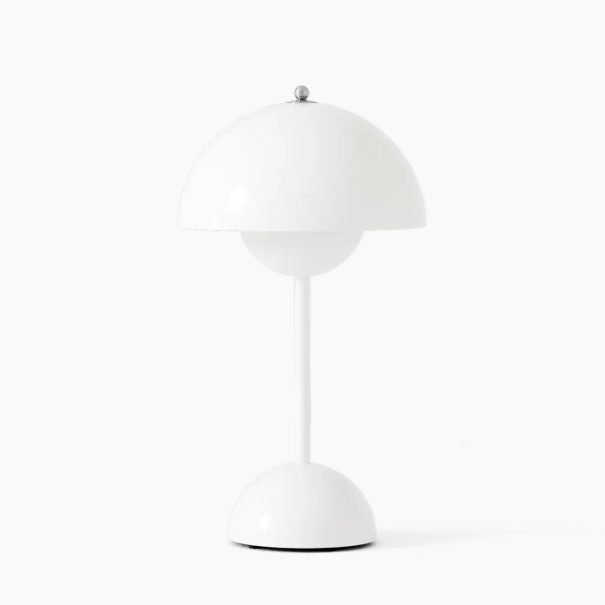 BowLift | Add a touch of retro charm to your home with this lamp