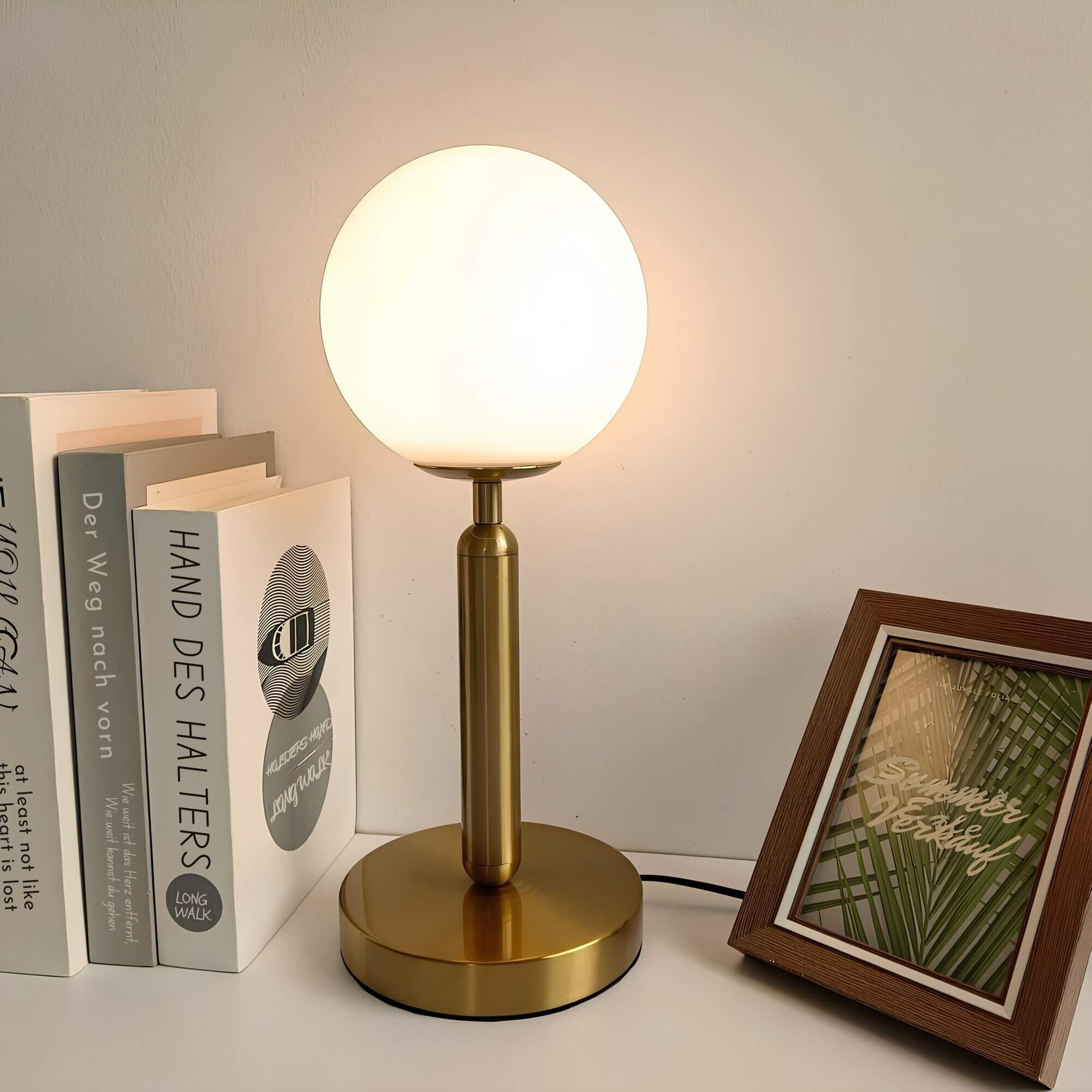 BowLift | Glass Table Lamp