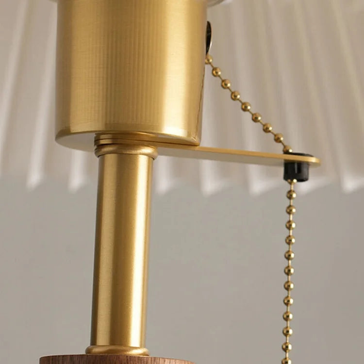 BowLift | Elegant Lamp from Natural Wood