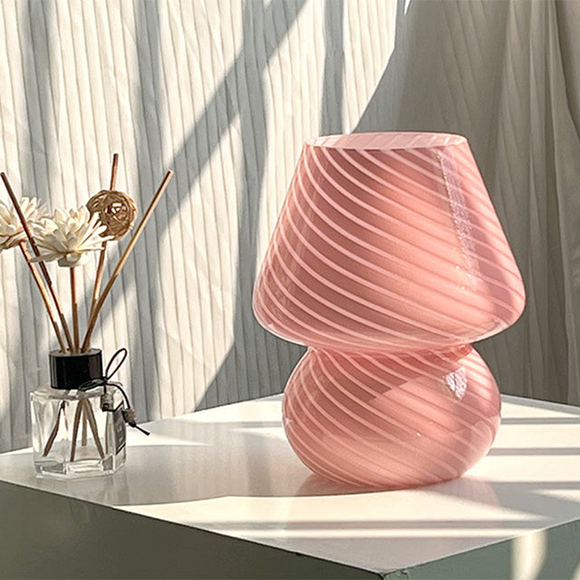 BowLift | LED Desk Lamp in Mushroom Shape made of Glass