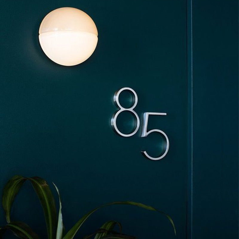 BowLift | Silver modern house numbers