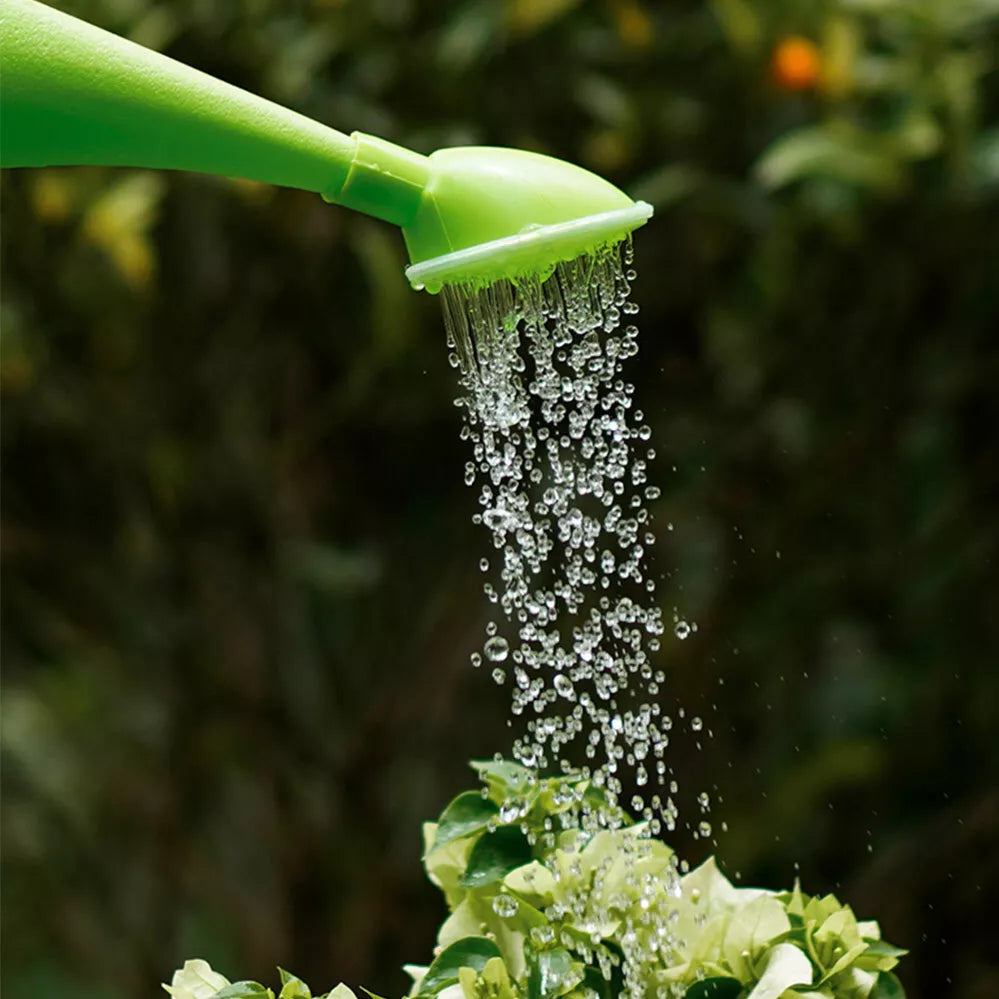 BowLift | Practical watering can for the garden – Ergonomic design and easy handling