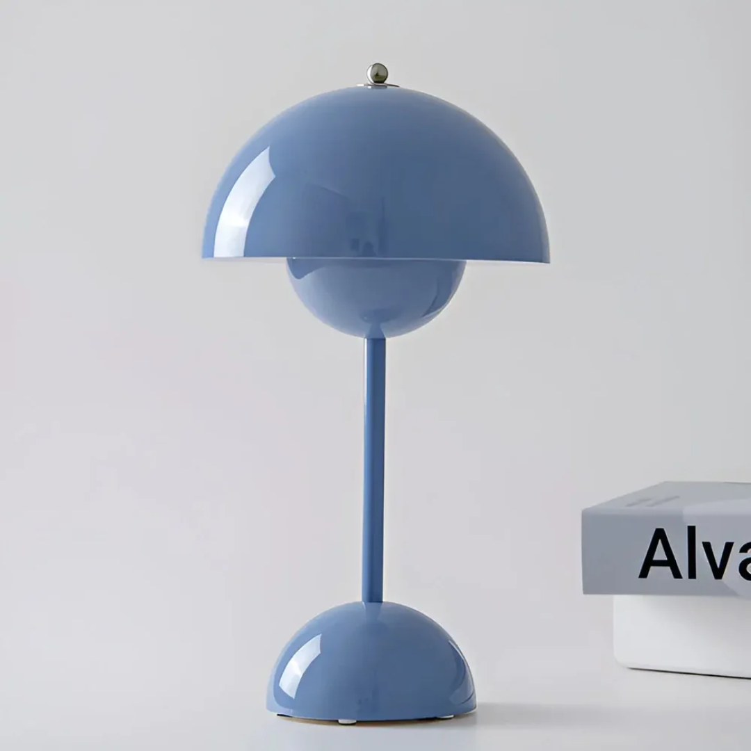 BowLift | Scandinavian Table Lamp with Luminous Flair - NordicBeam