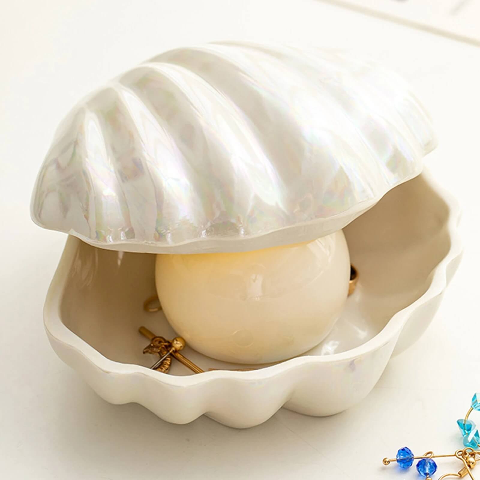BowLift | Clam Shell Ceramic Jewelry Storage