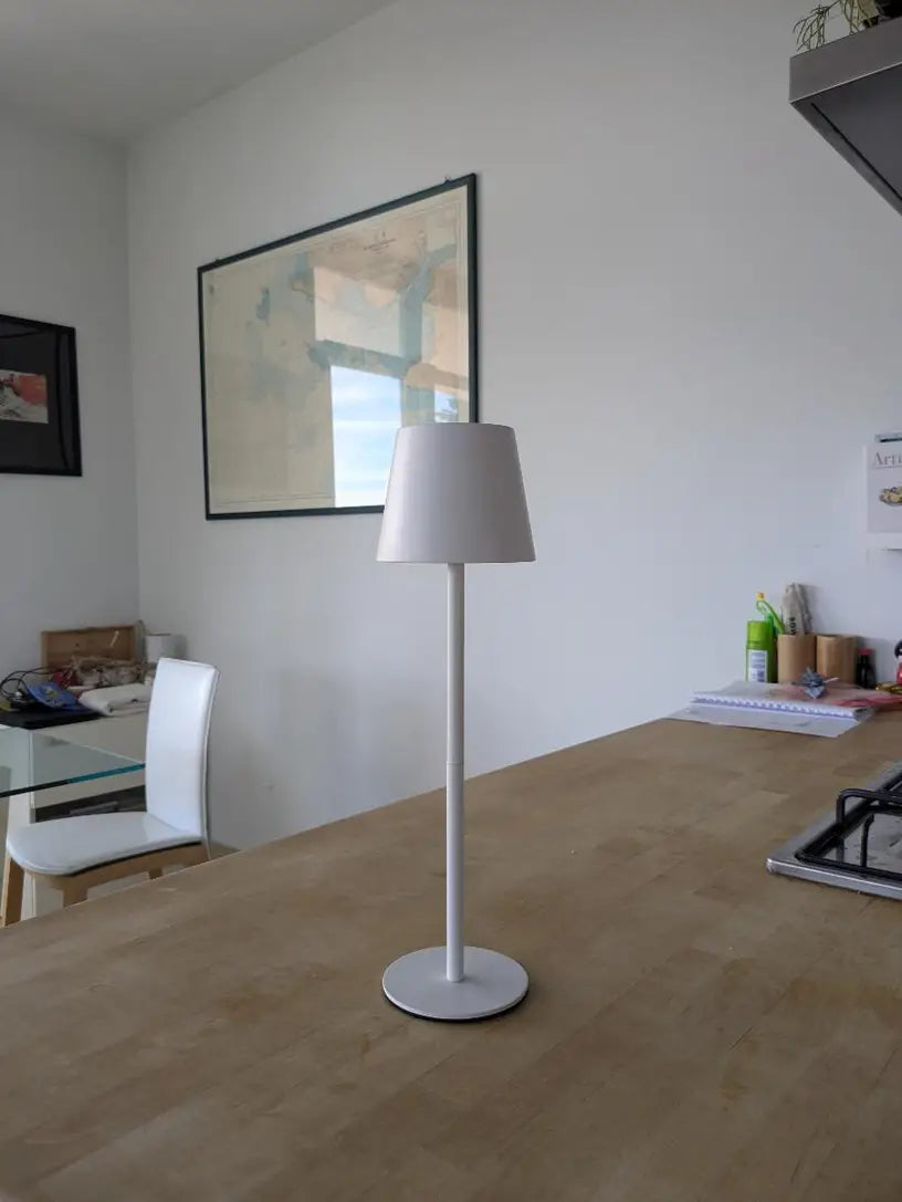 BowLift | LED Table Lamp – Wireless, Touch Control & Dimmable Light