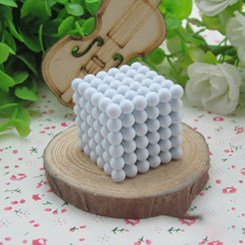 BowLift | Multi Colored Magnetic Balls