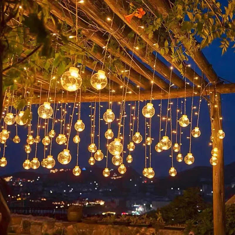 BowLift | String Lights – Solar Pendant – elegant design – solar powered