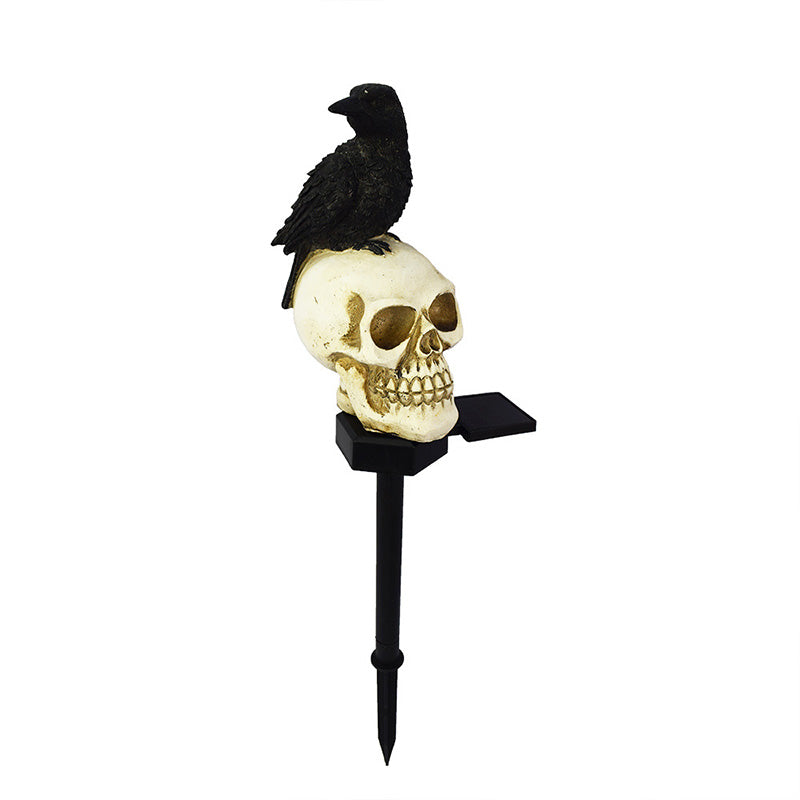 BowLift | Crow skull solar lamp for the garden