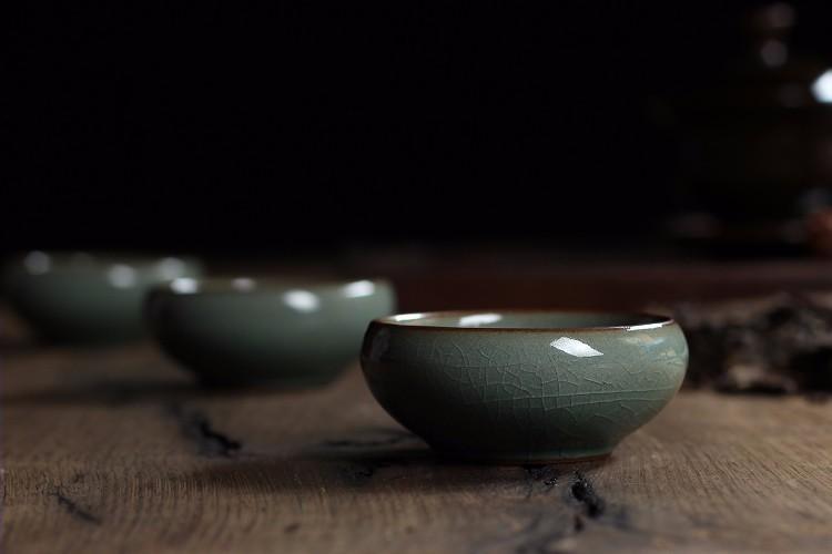 BowLift | Koi Fish Bowl