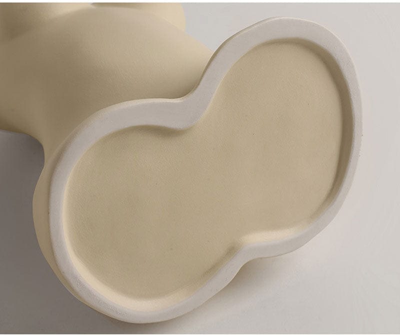 BowLift | Female Form Vase Collection