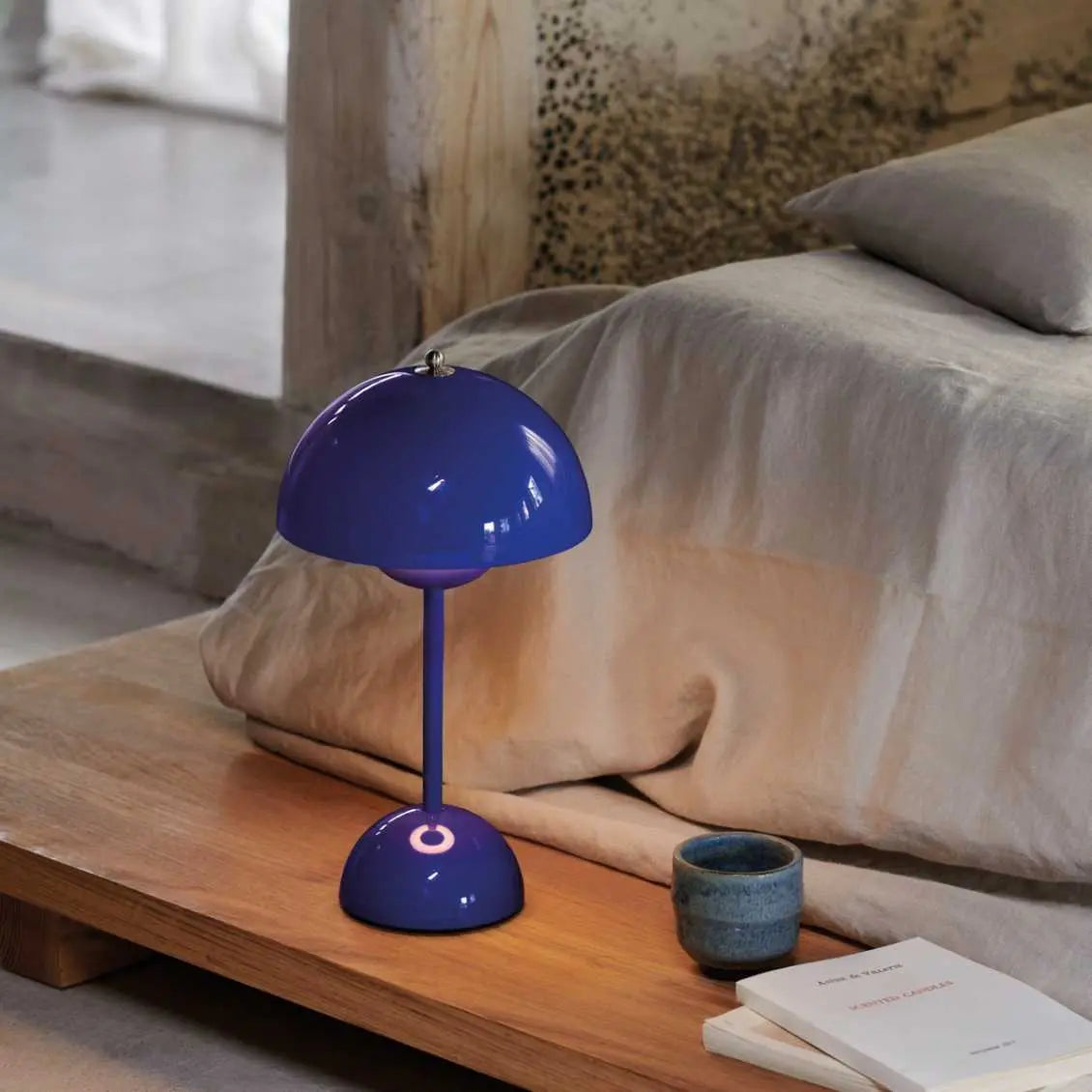 BowLift | Lunaire - LED table lamp for a modern atmosphere