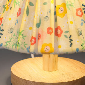 BowLift | Modern Minimalist Creative Iron Flower Shape 1-Lamp Table Lamp