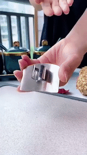 BowLift | Finger Guard