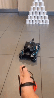 BowLift | Gesture And Remote Controlled Tank Vehicle Toy