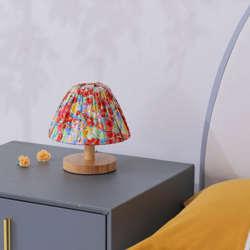 BowLift | Modern Minimalist Creative Iron Flower Shape 1-Lamp Table Lamp