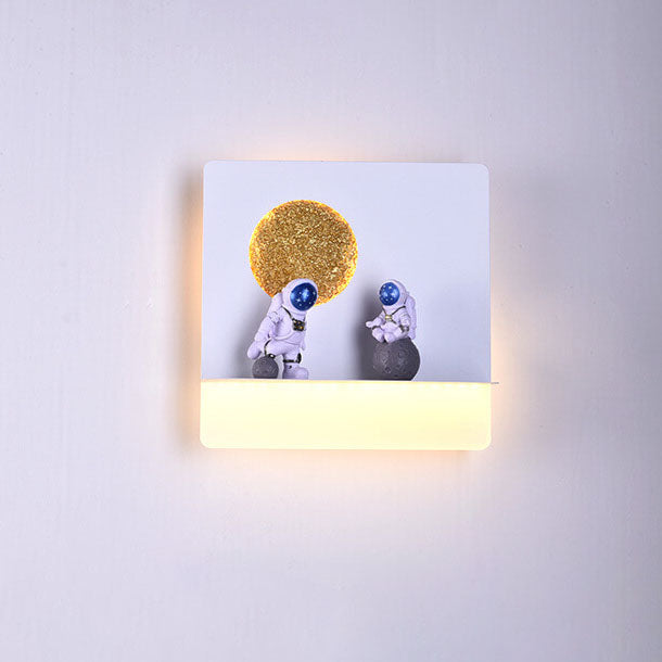 BowLift | Contemporary Creative Iron Resin Round Astronaut LED Wall Light Lamp for Bedroom