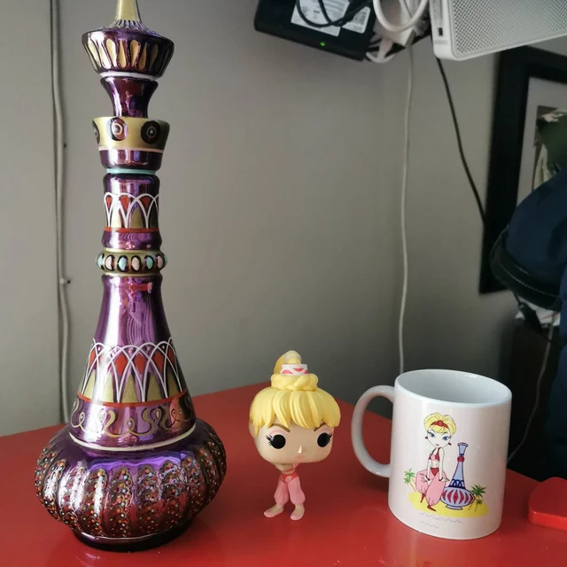 BowLift | I dream of Jeannie Bottle