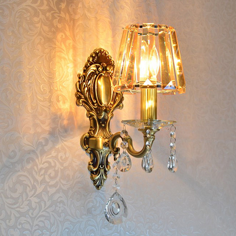 BowLift | 1-Light Candle Wall Lamp Traditional Brass Metal Wall Lighting with Conical Clear Crystal Shade