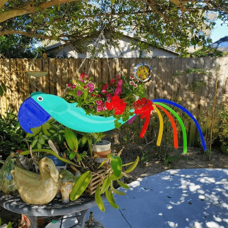 BowLift | Colourful chicken design garden decoration