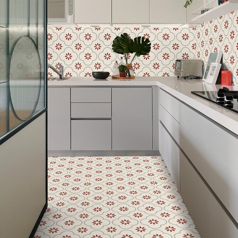 BowLift | Peel & Stick Vinyl Floor Lightly patterned vinyl floor with straight edge